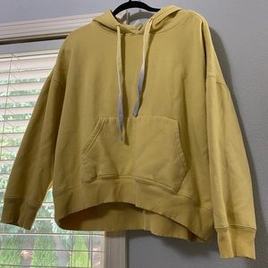 Yellow sweatshirt